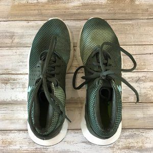 Under Armour Green High Top Shoes Size 7